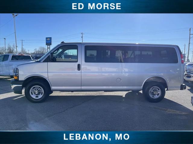 2025 Chevrolet Express Passenger RWD 3500 Extended Wheelbase LT
