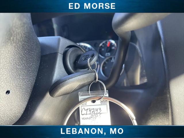 2025 Chevrolet Express Passenger RWD 3500 Extended Wheelbase LT
