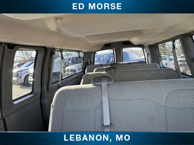 2025 Chevrolet Express Passenger RWD 3500 Extended Wheelbase LT