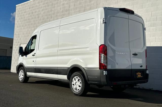 2025 Ford Transit Cargo Van T-150