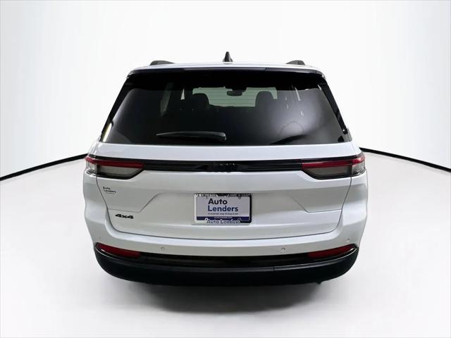 2023 Jeep Grand Cherokee Altitude 4x4