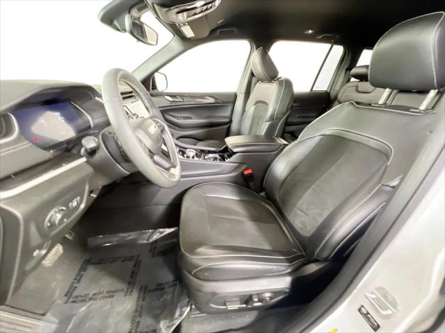 2023 Jeep Grand Cherokee Altitude 4x4
