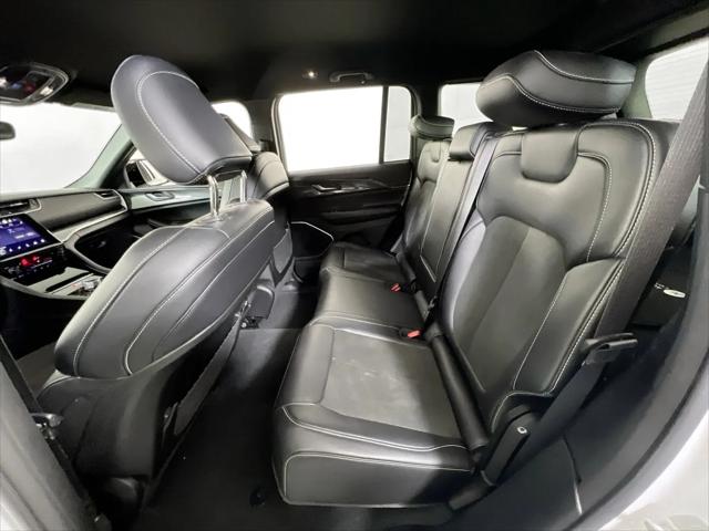 2023 Jeep Grand Cherokee Altitude 4x4