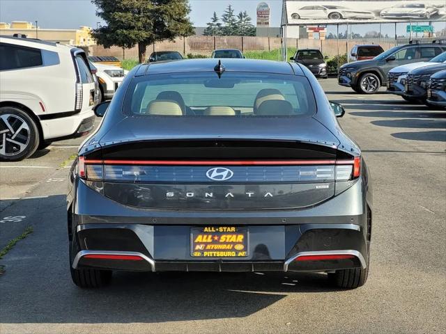 2026 Hyundai Sonata Hybrid Limited