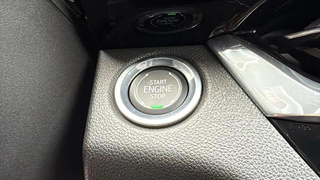 2026 Buick NV Sport Touring FWD