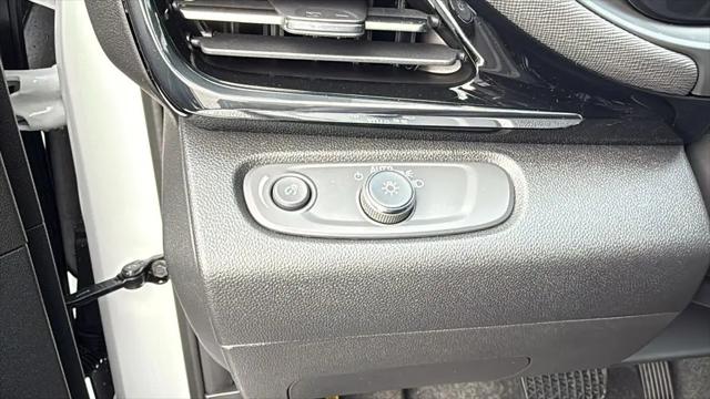 2026 Buick NV Sport Touring FWD