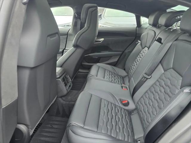 2026 Audi e-tron GT Prestige quattro