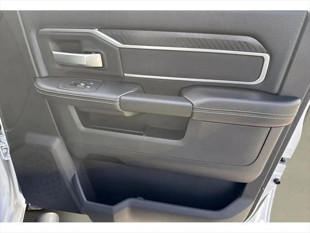2026 Ram 3500 Big Horn Crew Cab 4x4 8' Box