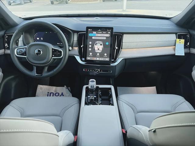 2026 Volvo XC90 Plus, B6 AWD Gas (mild hybrid), Gasoline, Bright, 7 Seats