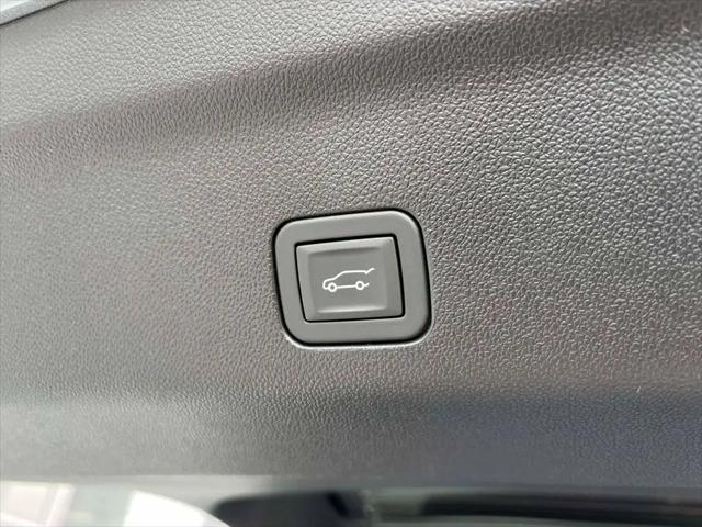 2026 GMC Yukon XL 4WD Elevation