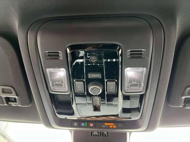 2026 GMC Yukon XL 4WD Elevation