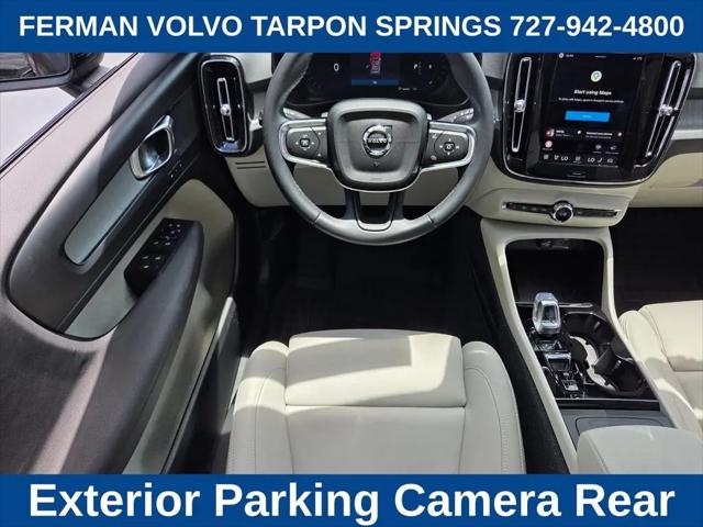 2026 Volvo XC40 Plus, B5 AWD Gas (mild hybrid), Dark