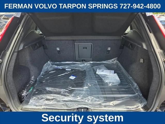 2026 Volvo XC40 Plus, B5 AWD Gas (mild hybrid), Dark