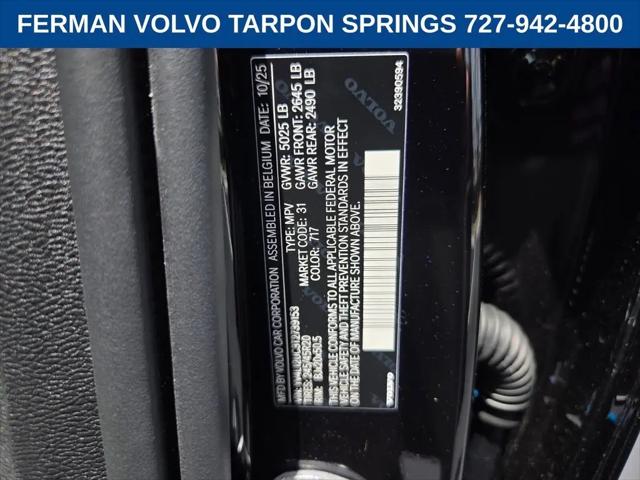 2026 Volvo XC40 Plus, B5 AWD Gas (mild hybrid), Dark