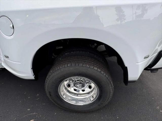 2026 Ram 3500 Laramie Mega Cab 4x4 6'4" Box