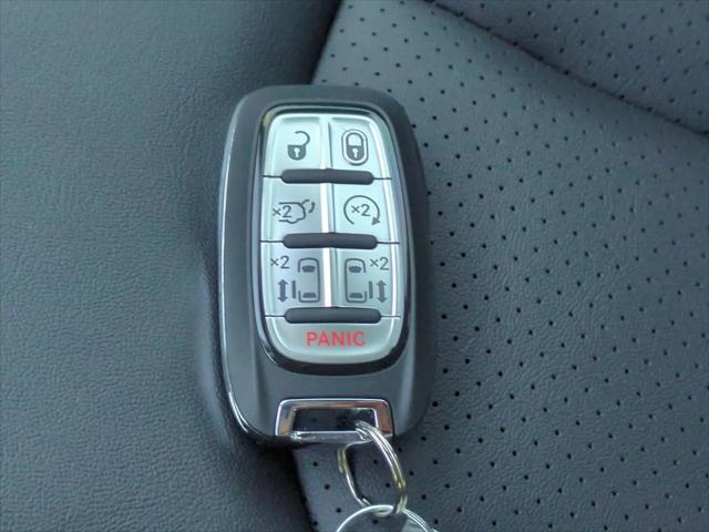 2026 Chrysler Voyager LX