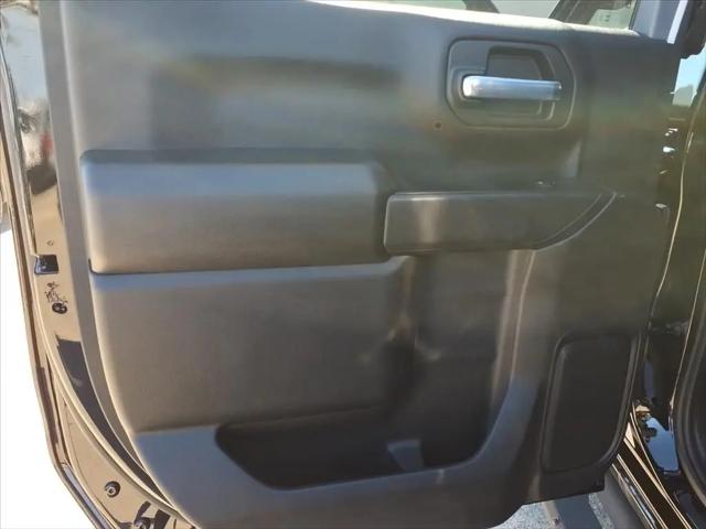 2026 GMC Sierra 1500 Crew Cab, Short Bed, Pro, 4WD