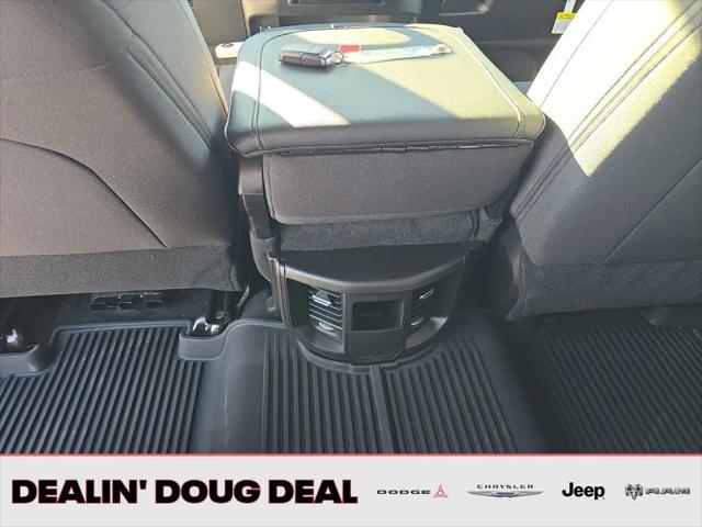 2026 Ram 3500 Tradesman Crew Cab 4x4 8' Box
