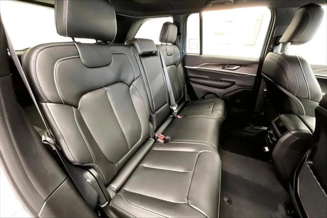 2025 Jeep Grand Cherokee Limited 4x4