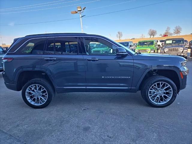 2025 Jeep Grand Cherokee Summit 4x4