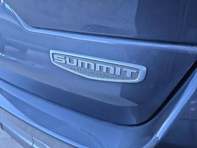 2025 Jeep Grand Cherokee Summit 4x4