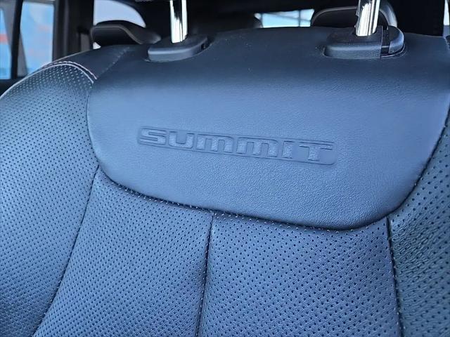2025 Jeep Grand Cherokee Summit 4x4