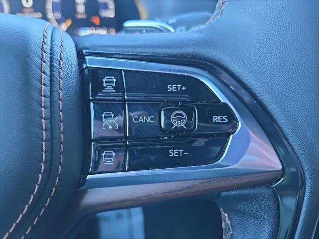 2025 Jeep Grand Cherokee Summit 4x4