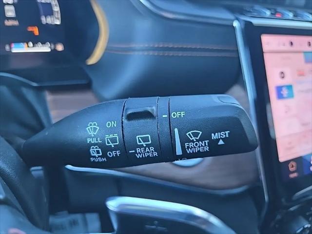 2025 Jeep Grand Cherokee Summit 4x4