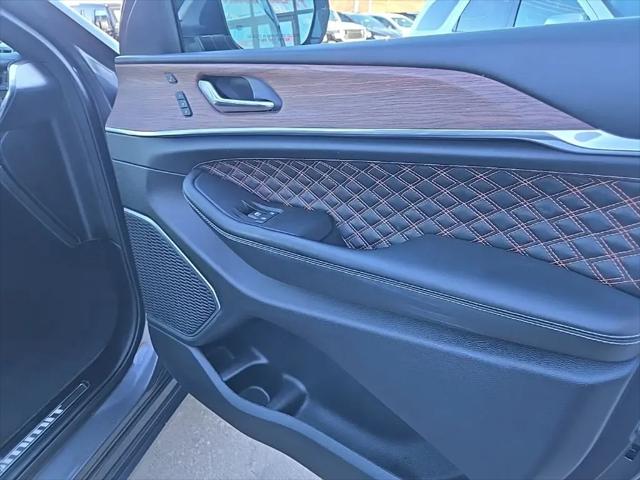 2025 Jeep Grand Cherokee Summit 4x4