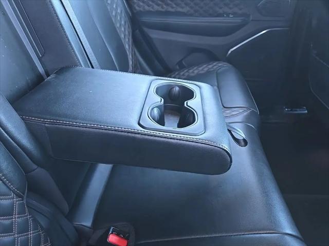 2025 Jeep Grand Cherokee Summit 4x4