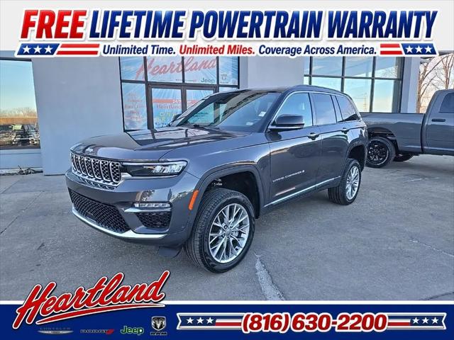 2025 Jeep Grand Cherokee Summit 4x4 for sale in Excelsior Springs, MO