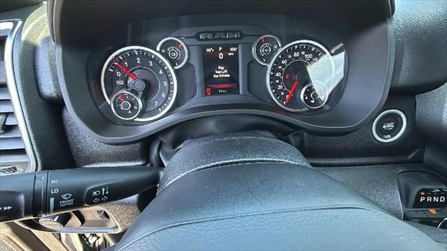 2026 Ram 1500 Big Horn Crew Cab 4x4 5'7" Box