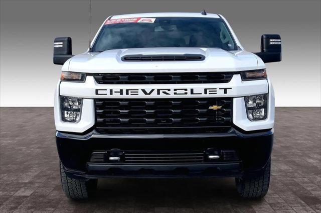 2022 Chevrolet Silverado 2500HD 4WD Crew Cab Standard Bed Custom