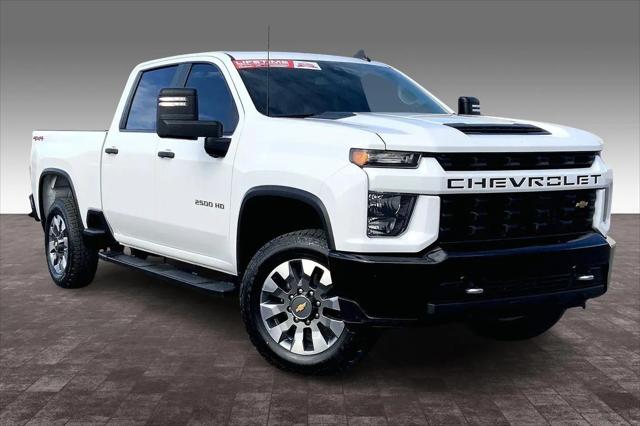 2022 Chevrolet Silverado 2500HD 4WD Crew Cab Standard Bed Custom