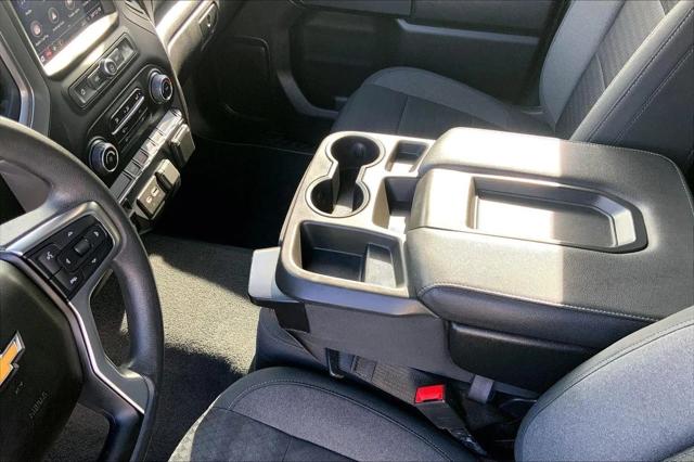 2022 Chevrolet Silverado 2500HD 4WD Crew Cab Standard Bed Custom