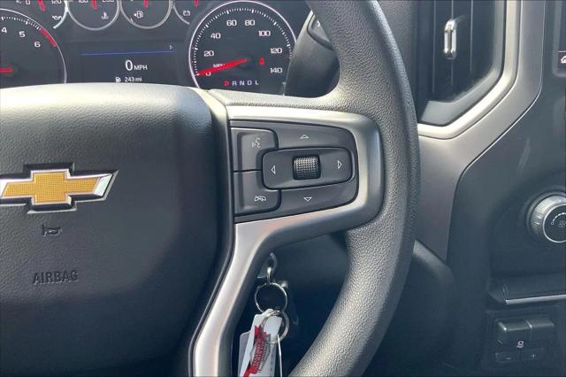 2022 Chevrolet Silverado 2500HD 4WD Crew Cab Standard Bed Custom