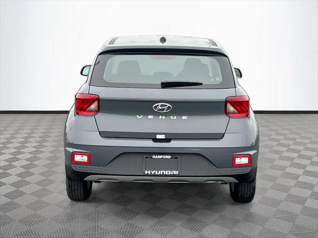 2026 Hyundai Venue SE