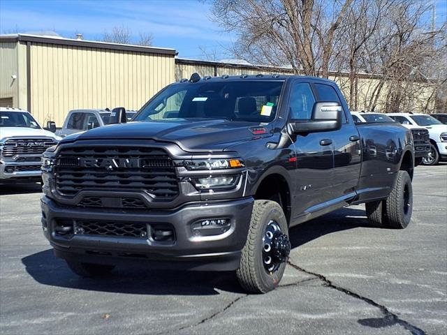 2026 RAM Ram 3500 RAM 3500 BIG HORN CREW CAB 4X4 8 BOX