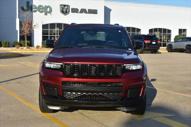 2022 Jeep Grand Cherokee L Altitude 4x2