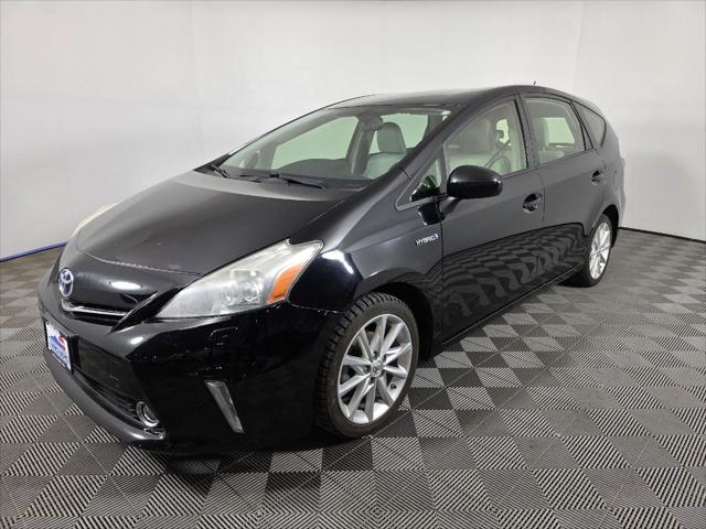 2014 Toyota Prius v Two