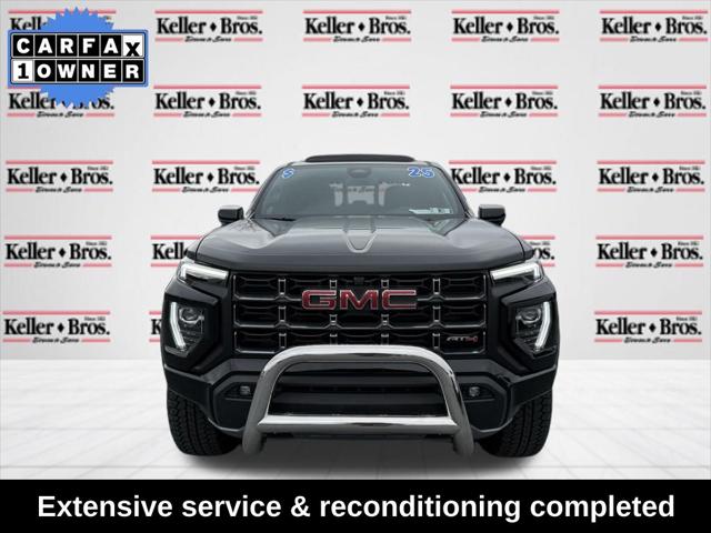 2025 GMC Canyon 4WD AT4