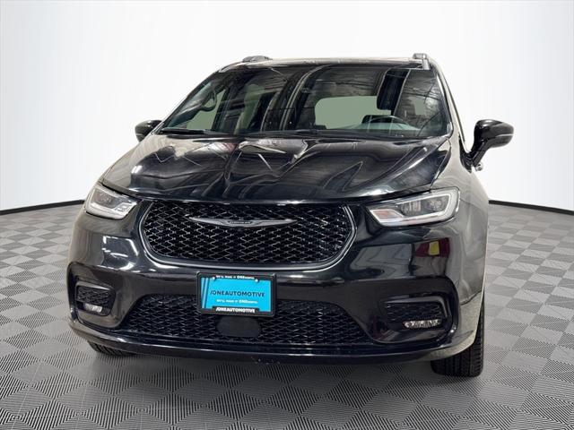 2022 Chrysler Pacifica Touring L AWD