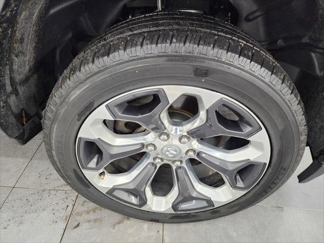 2020 RAM 1500 Limited Crew Cab 4x4 64 Box