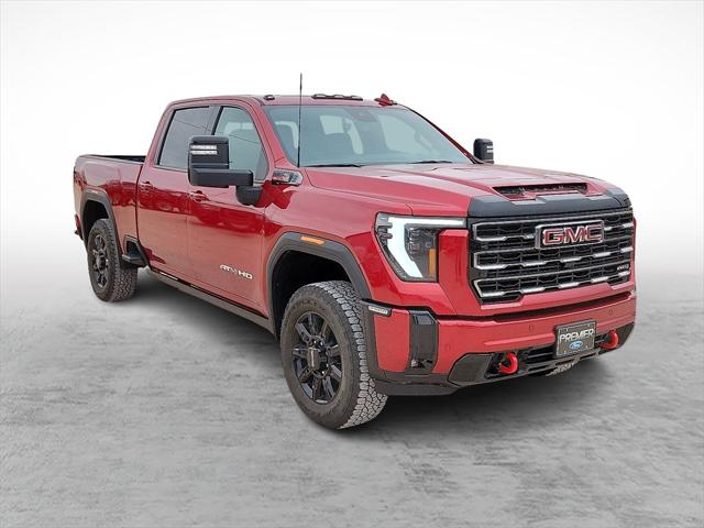 2025 GMC Sierra 2500HD 4WD Crew Cab Standard Bed AT4