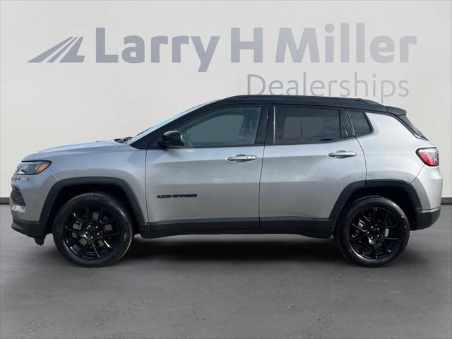 2023 Jeep Compass Altitude 4x4 2023 Jeep Compass Altitude 4x4