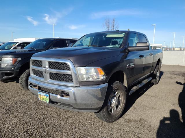 2018 RAM 2500 Tradesman Crew Cab 4x4 64 Box 2018 RAM 2500 Tradesman Crew Cab 4x4 64 Box