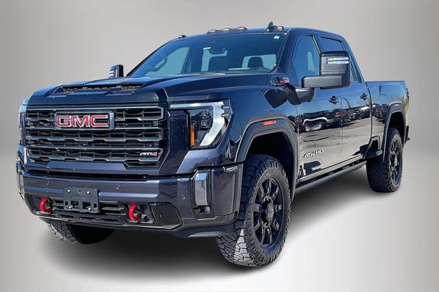 2024 GMC Sierra 2500HD 4WD Crew Cab Standard Bed AT4