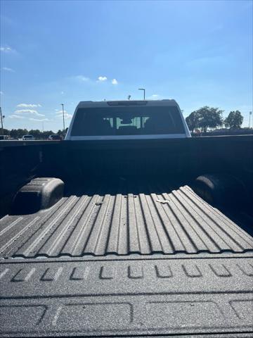 2026 GMC Sierra 3500HD Crew Cab, Long Bed, SLT Dual Rear Wheel, 4WD