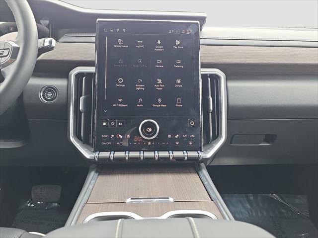 2026 GMC Acadia Denali AWD
