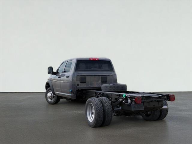 2026 RAM Ram 5500 Chassis Cab RAM 5500 TRADESMAN CHASSIS CREW CAB 4X4 84 CA